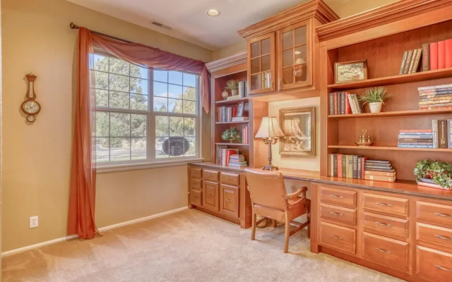 Tranquil Oasis with Community Pool - Charming Westside Retreat