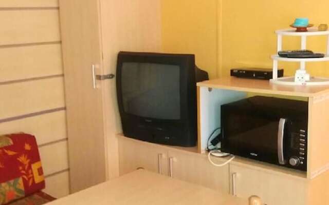 Bungalow with 2 Bedrooms in Fréjus, with Shared Pool, Furnished Terrace And Wifi - 2 Km From the Beach