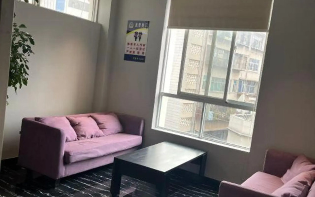 Jingyue Hotel (Chuxiong select branch)