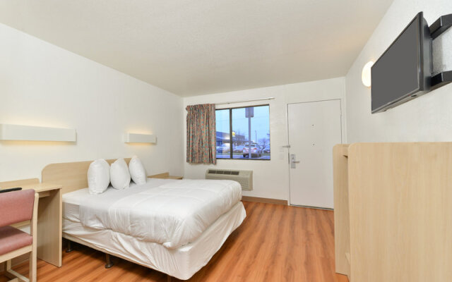 Americas Best Value Inn- Anderson