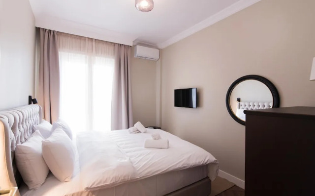 Primavera' Seafront apt with tower view