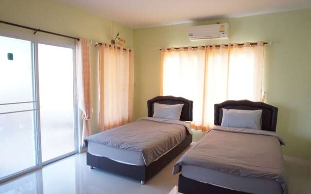 Ruenkhawhom Residence