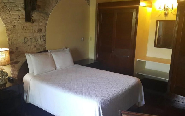 Copper and Lumber Store Hotel