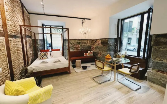 Opera Suite Carmen Studio near Royal Palace