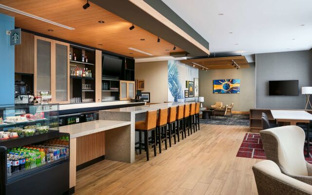 Hyatt Place Melbourne Airport