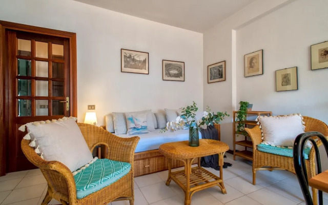 Sardinia RE - Flavia s Flat - Free Parking
