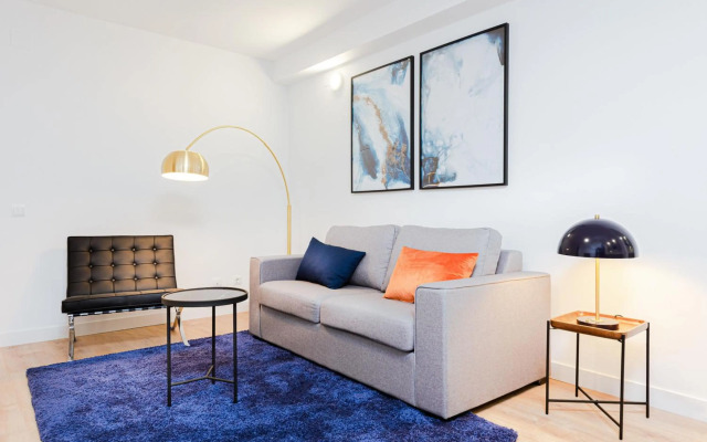 Premium Accomodation in La Rosaleda - Madrid