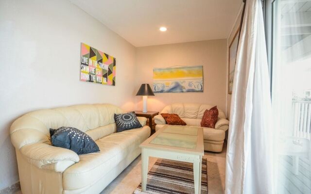 6531T - Turtlemound Home by RedAwning