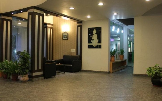 Grand Heritage Resort – Lobby – Greater Noida