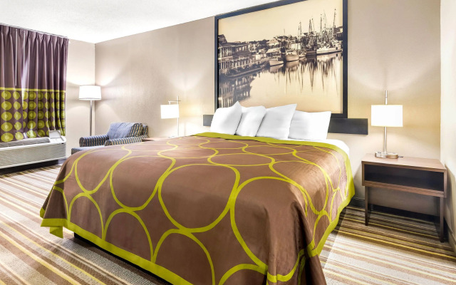 Super 8 by Wyndham Columbia