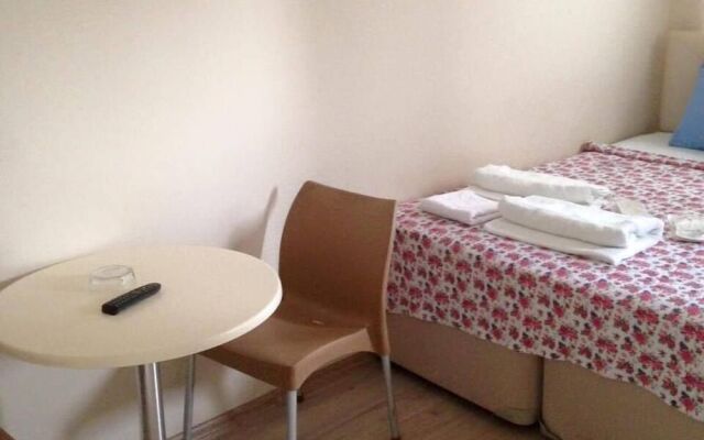 Cicekli Yali Otel
