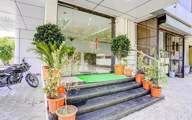 Sai Govind Hotel