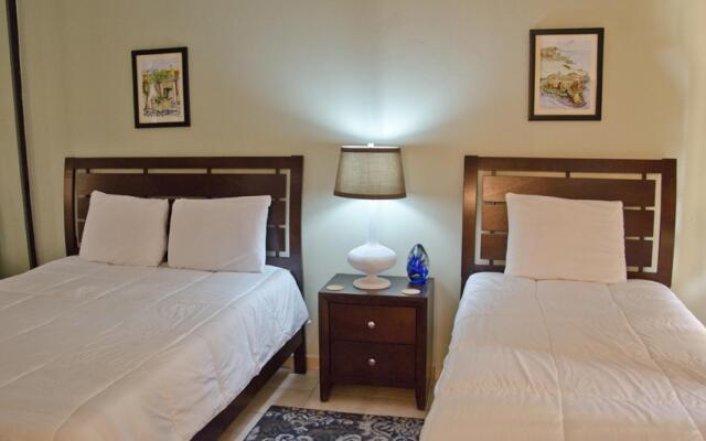Seaclusions Lookout  Front Beach Condo with AMAZING View (CB227)