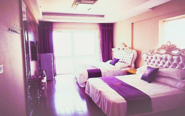 Xinghai Exhibition Center Apartment