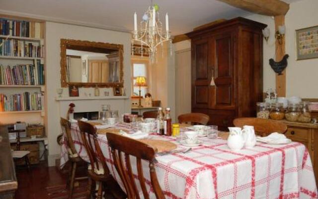 Harrowfields Bed & Breakfast