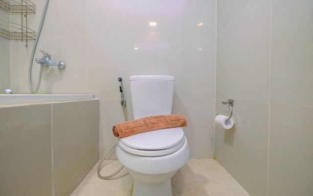 Comfy and Minimalist 1BR Apartment at Atria Residence