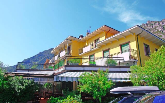 Hotel Limone