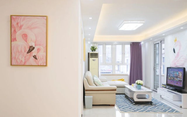 Good Time Travellers Inn -People Square No.1