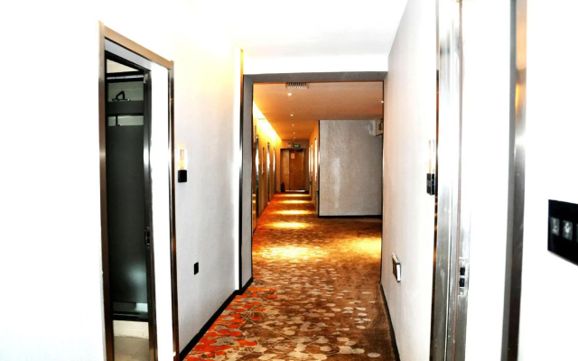 Landing Xinyue Hotel