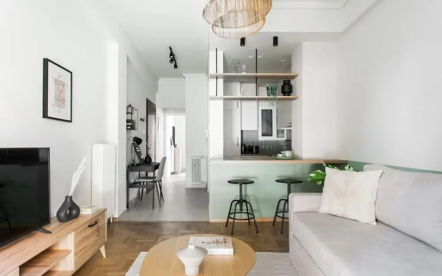 Dazzling 1BR Apartment in Koukaki