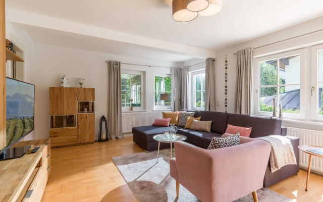 Holiday Flat in the Centre of Soll With Pool