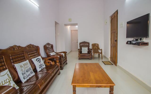 OYO 12703 Home Modern 2BHK Porvorim