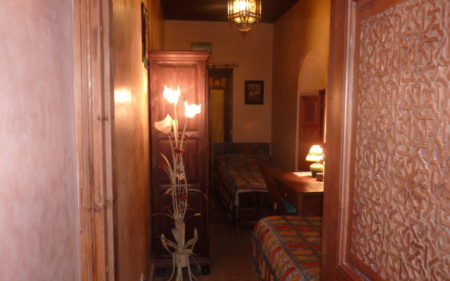 Riad Marlinea
