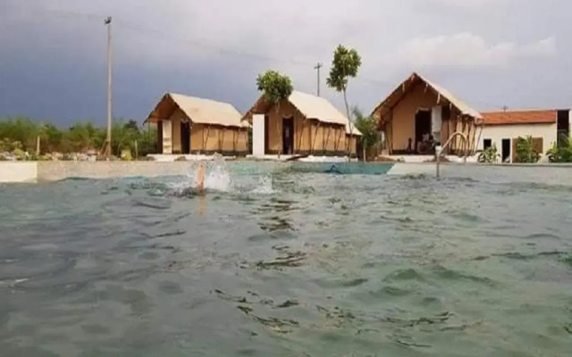 Starling River Resort