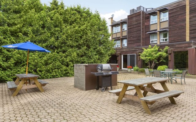 Travelodge Thunder Bay ON