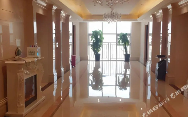 Vienna International Zhongshan North Station