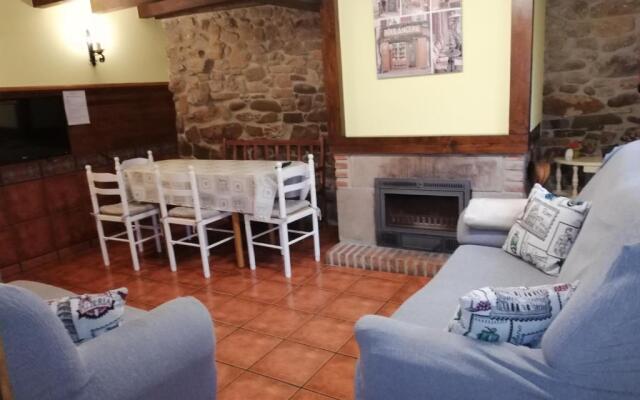 La Casuca Y La Cabaña