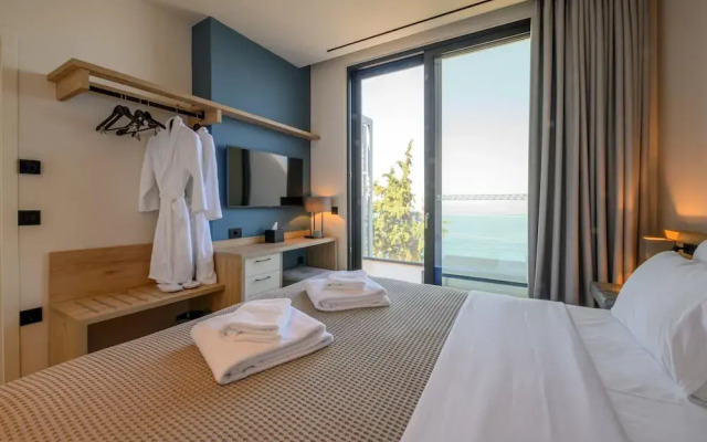 Kyma Deluxe 2 Bedroom Suite