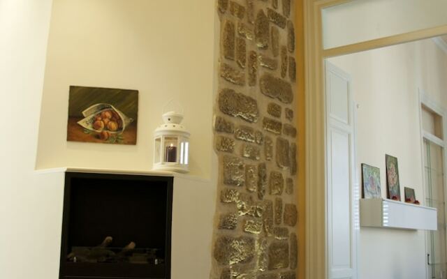* 1 * 7 * 4 * Via Roma, Rooms Breakfast, B&B