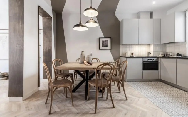 Broto - 4 Bedrooms in Malasa a