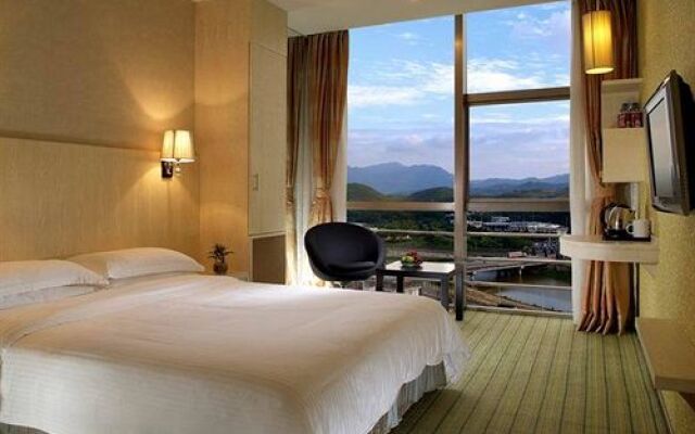 Master Hotel Wenjindu