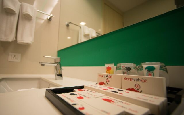 Sleep With Me Hotel design hotel @ patong