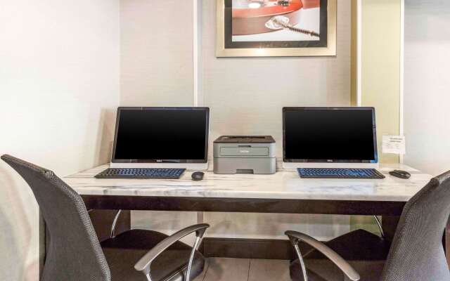 Comfort Inn Airport