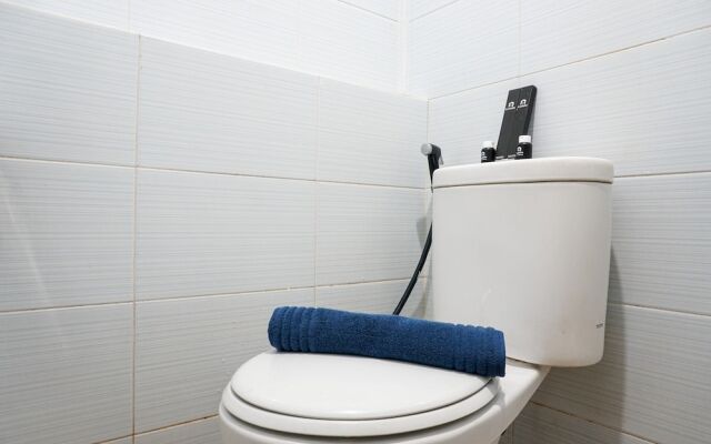 Tranquil Green Pramuka 2BR Apartment near Shopping Center