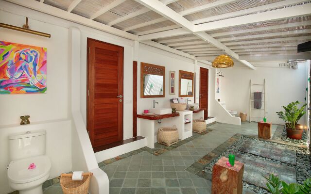 PinkCoco Gili Air - Constant Surprises & for Cool Adults Only