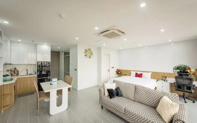 Myrcella Apartment