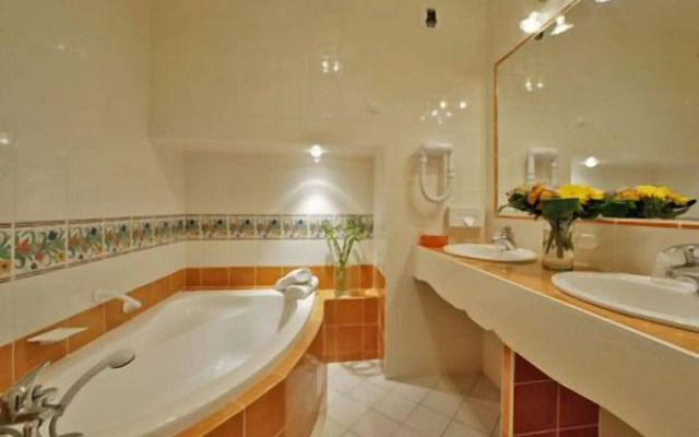 Hostellerie Du Passeur