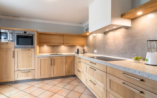 Appealing Villa in Cébazan With Private Swimming Pool