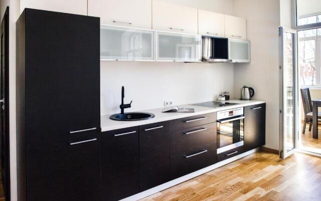 Red Brick Apartments