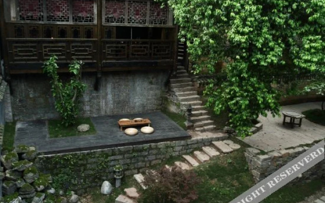 QingXi Zen Courtyard Retreat in Fenghuang