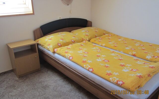Balaton Apartman House 2