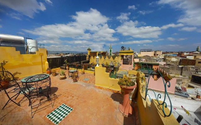 Riad Atika Mek
