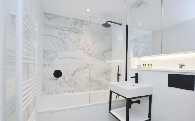 Elysian House-Kensington Serviced Apts
