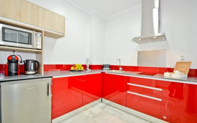 The Zentral Arenal Suites