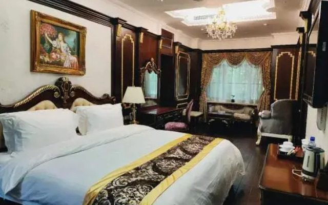 Dalian No.21 Mansion (Russian Style Street)