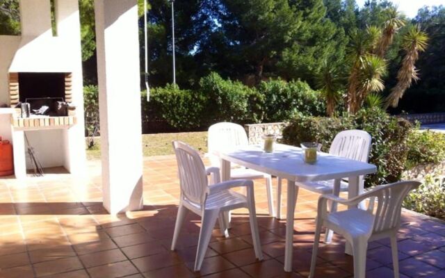 Villa Yate